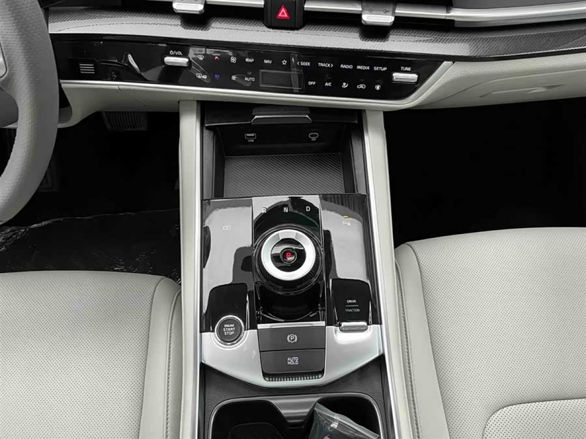 起亚 狮铂拓界 2025 汽车图片 #5