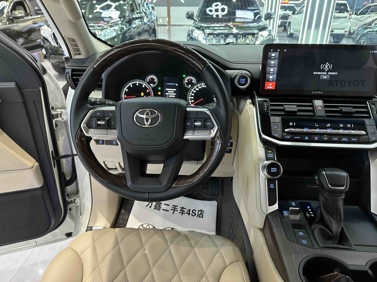 Toyota 2024 car image #5