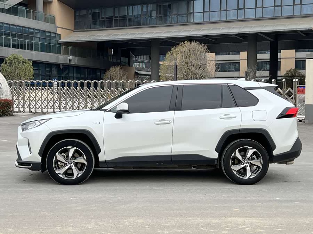Toyota RAV4 Hybird E+ 2022 car image #5