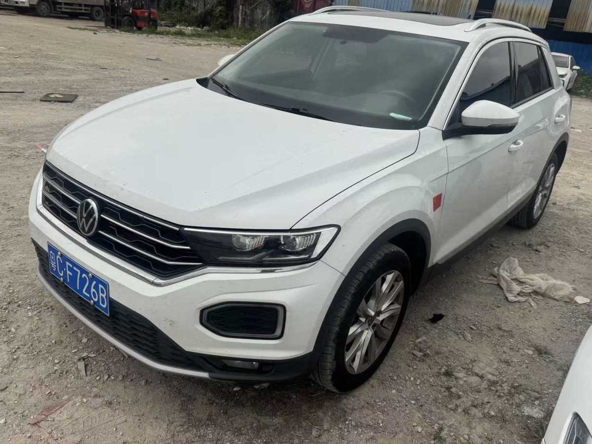 Volkswagen T-Roc 2022 car image #5