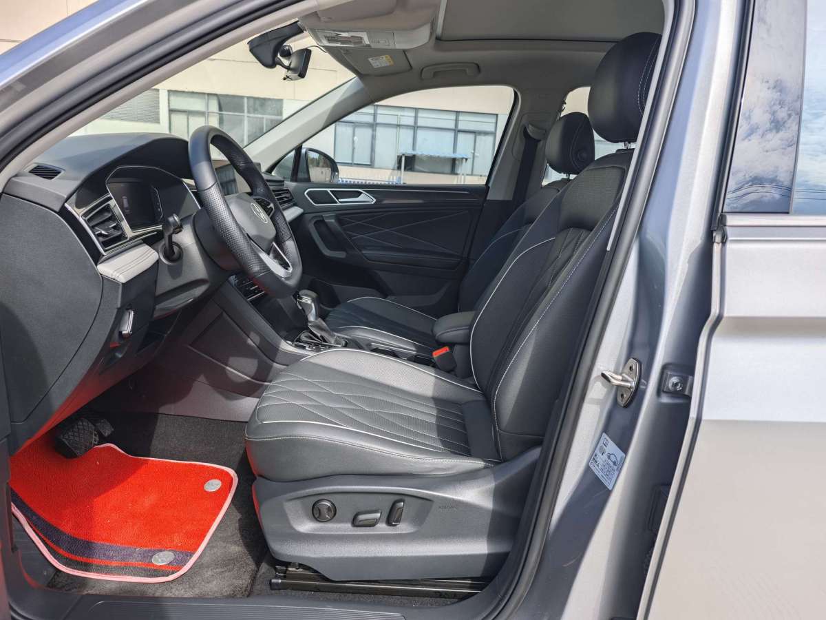 Volkswagen Tiguan L 2021 image de voiture #5