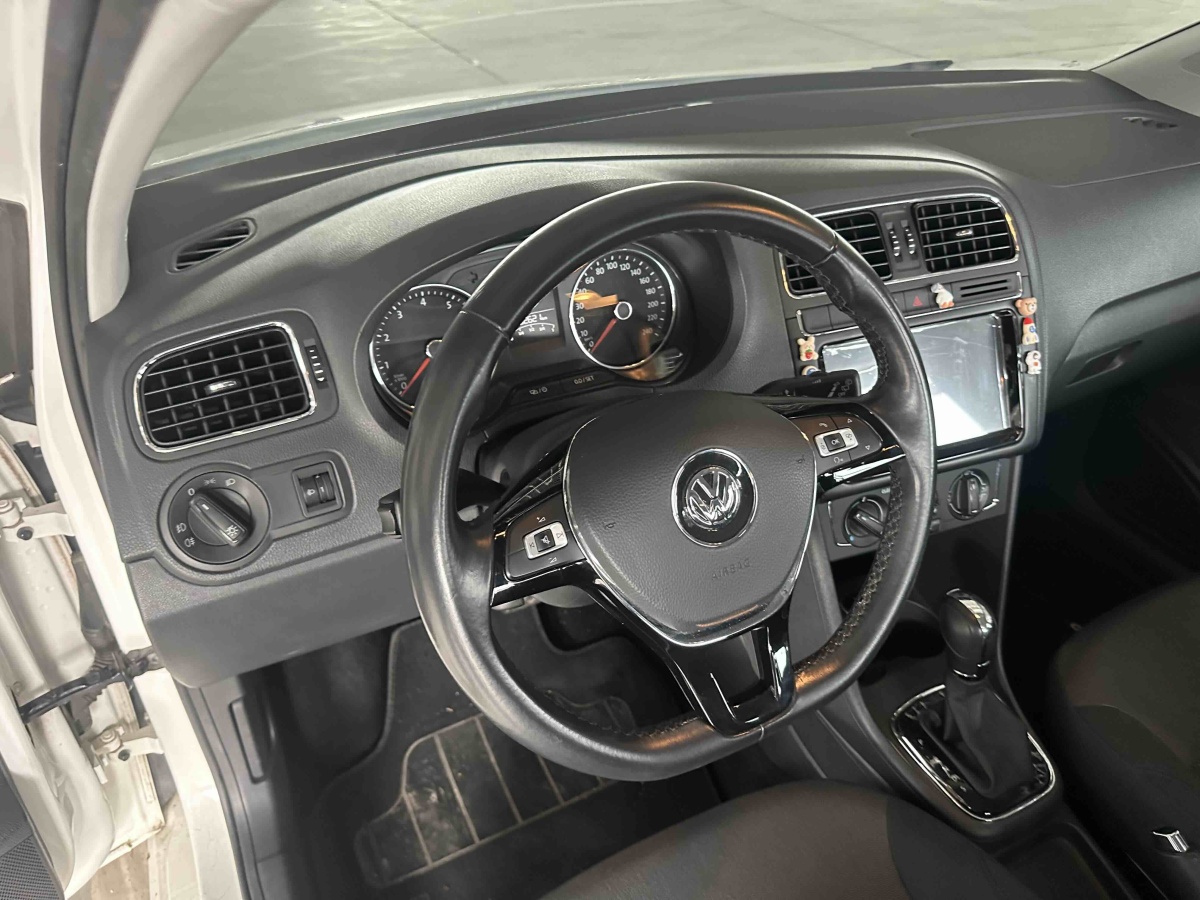 Volkswagen Polo 2018 #5 Volkswagen Polo 2018 car image #5
