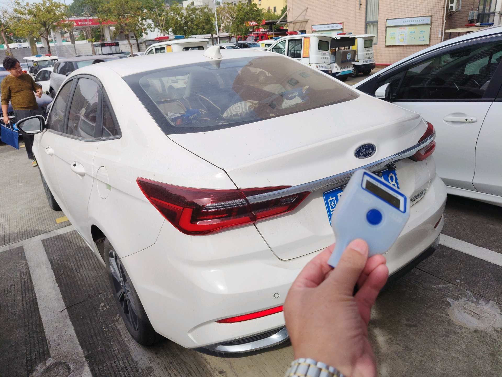 Ford Escort 2021 #5 Ford Escort 2021 car image #5