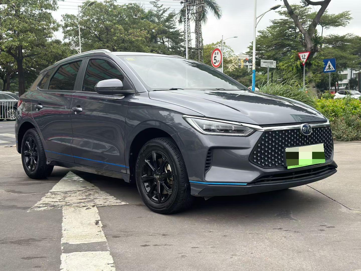 BYD e2 2021 изображение автомобиля #5