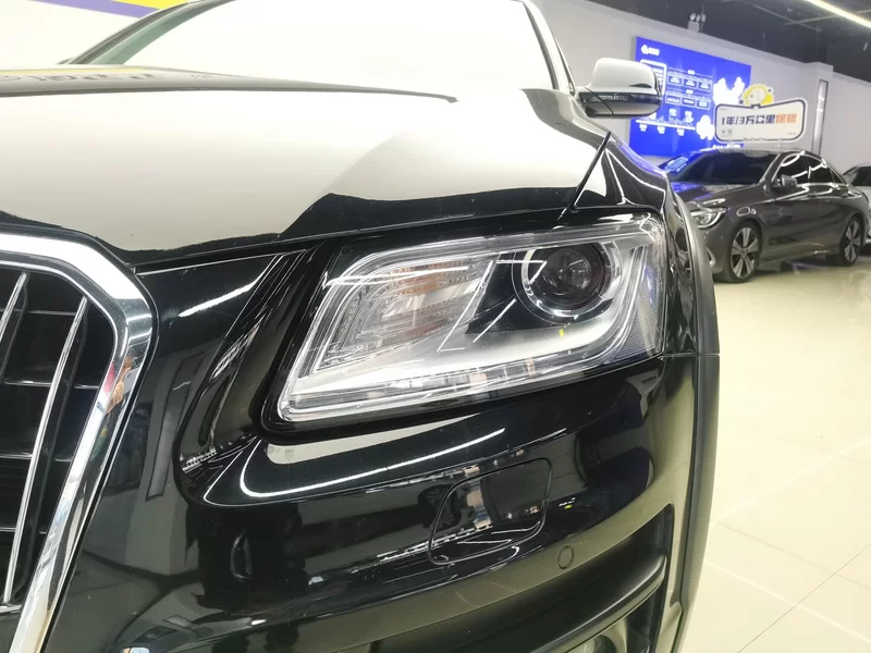 Audi Q5 2018 car image #5