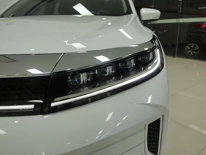 Exceed Chasing Wind 2023 car image #5