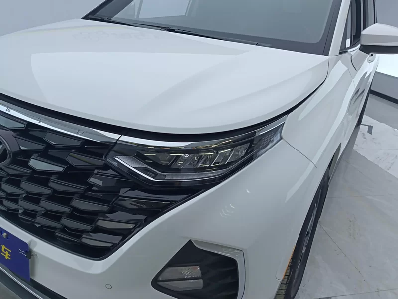 Hyundai Custo 2024 car image #5