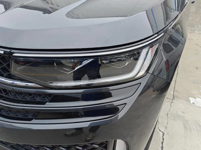 Volkswagen Tavendor 2023 car image #5