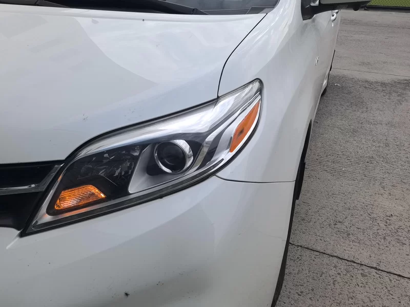 Toyota SIENNA 2018 #5 Toyota SIENNA 2018 صورة سيارة #5