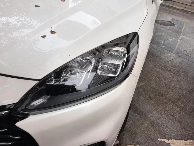 Ford Escape 2021 immagine di auto #5