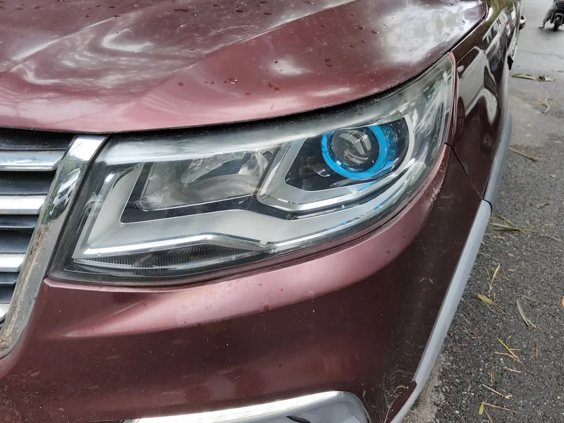 Forthing SX6 2016 #5 Forthing SX6 2016 car image #5