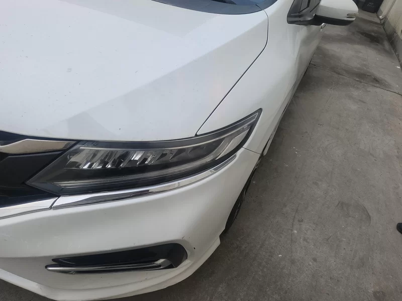 Honda Jade 2017 car image #5