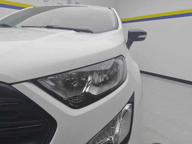 Ford EcoSport 2018 image de voiture #5