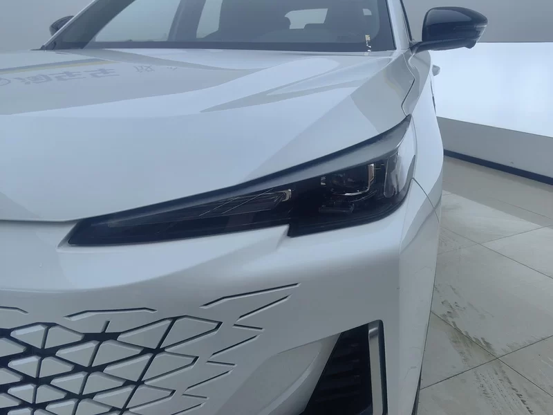 Changan CS55PLUS PHEV 2023 immagine di auto #5