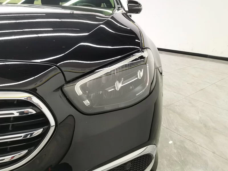 Mercedes-Benz E Class 2022 car image #5