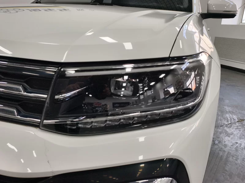 Volkswagen T-Cross 2020 #5 Volkswagen T-Cross 2020 car image #5
