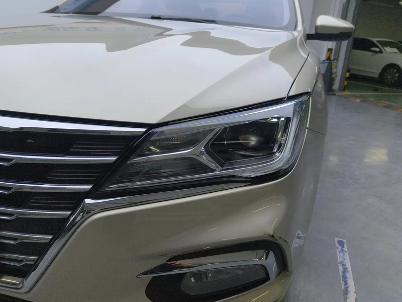 Roewe i5 2020 immagine di auto #5