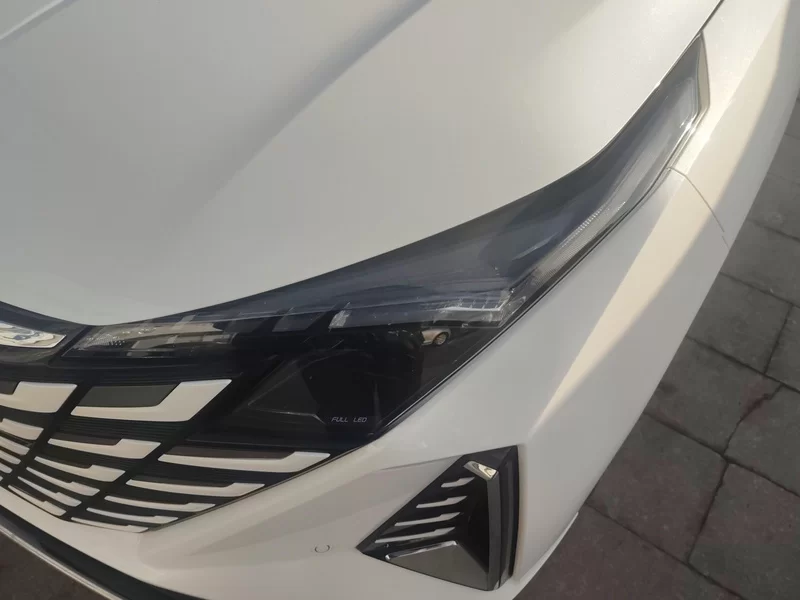 Changan UNI-Z PHEV 2024 car image #5