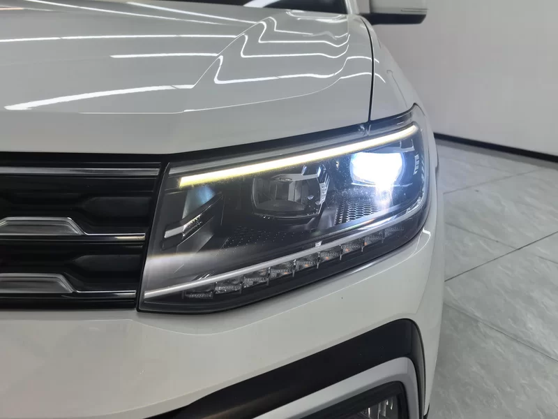 Volkswagen T-Cross 2019 #5 Volkswagen T-Cross 2019 car image #5