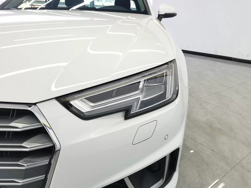 Audi A4L 2018 car image #5