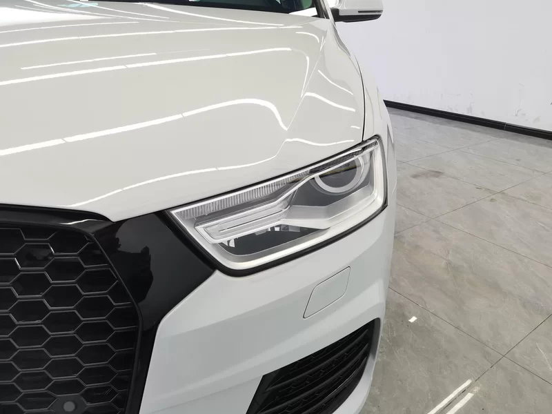 Audi Q3 2017 car image #5