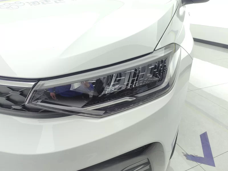 Volkswagen Lavida 2025 car image #5