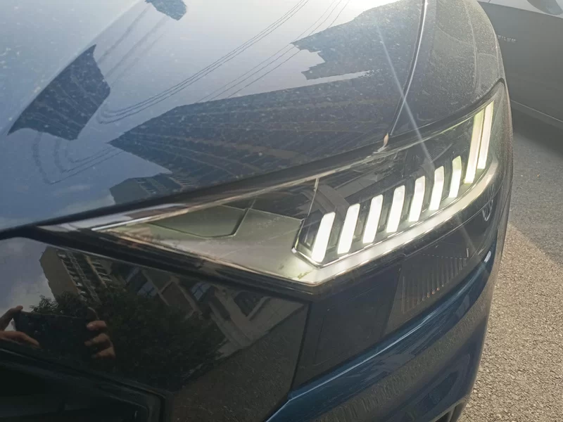 Audi Q8 2020 #5 Audi Q8 2020 car image #5