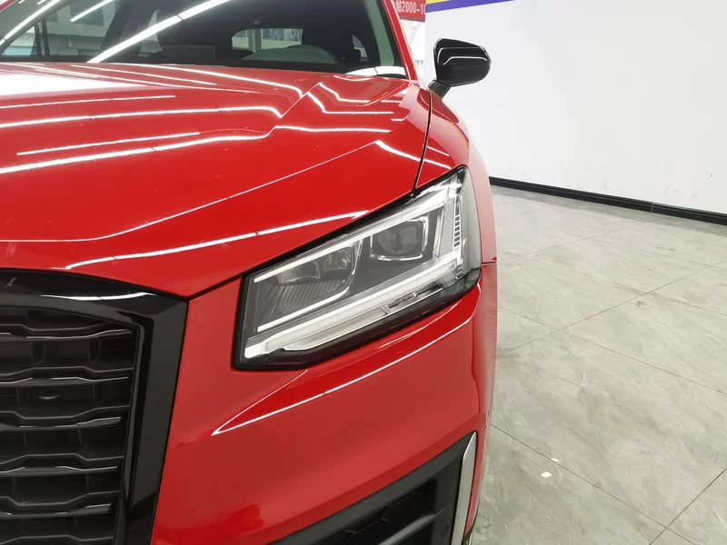 Audi Q2L 2020 car image #5