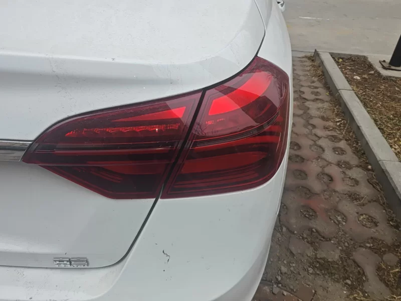 GEELY Emgrand 2019 #5 GEELY Emgrand 2019 car image #5