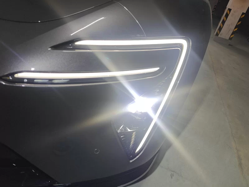 Avatr 06 2025 car image #5