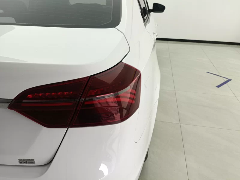 GEELY Emgrand 2020 #5 GEELY Emgrand 2020 car image #5
