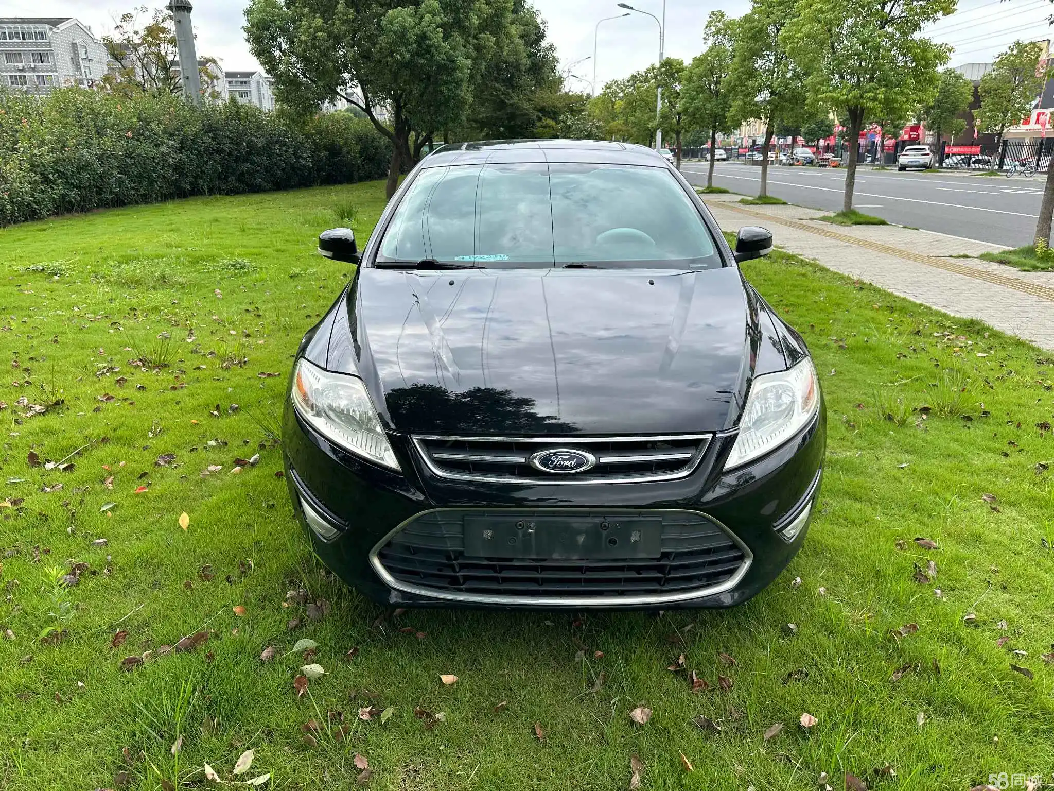 Ford Zhisheng 2013 #5 Ford Zhisheng 2013 car image #5