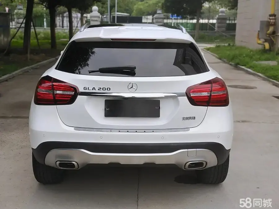 Mercedes-Benz GLA Class 2019 car image #5