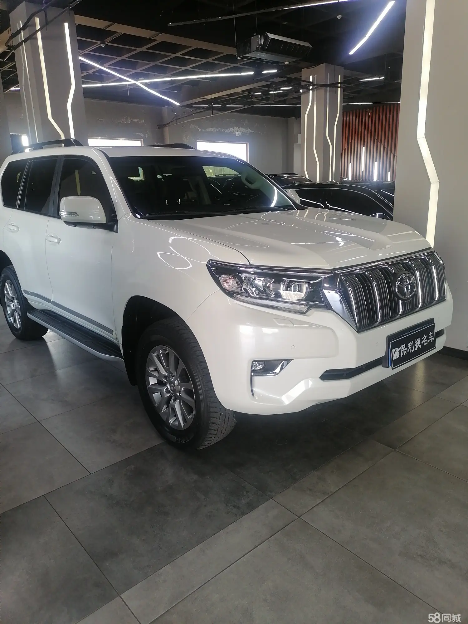 Toyota Land Cruiser Prado 2017 #5 Toyota Land Cruiser Prado 2017 car image #5