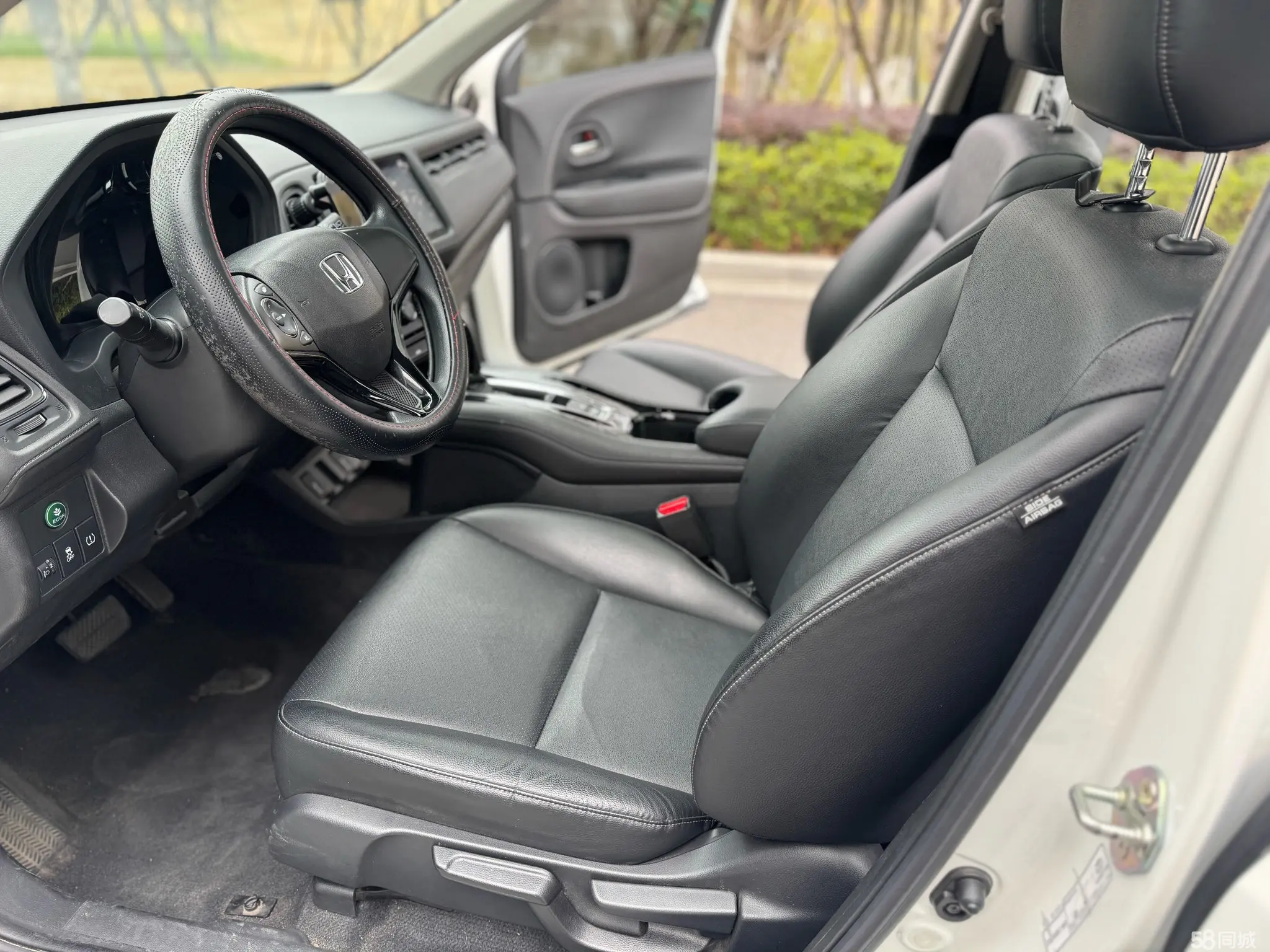 Honda VEZEL 2020 car image #5