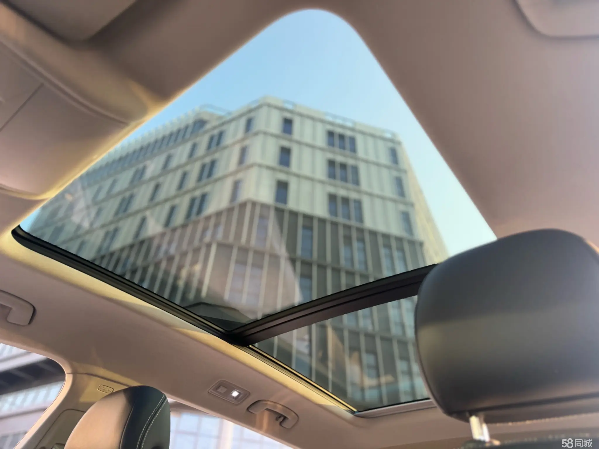 Volkswagen Tiguan L 2020 car image #5