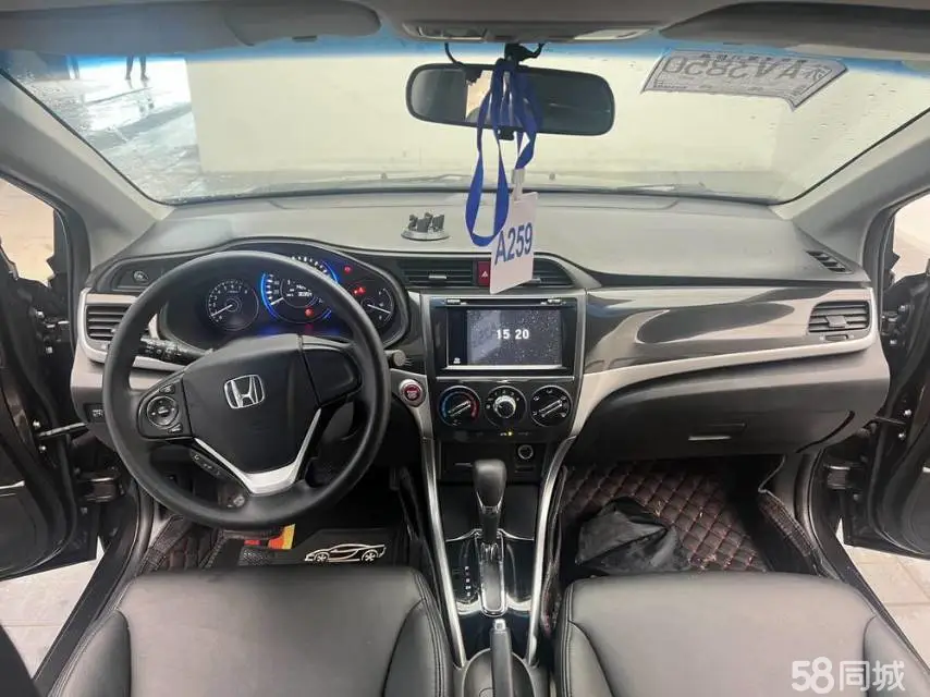 Honda Crider 2013 car image #5