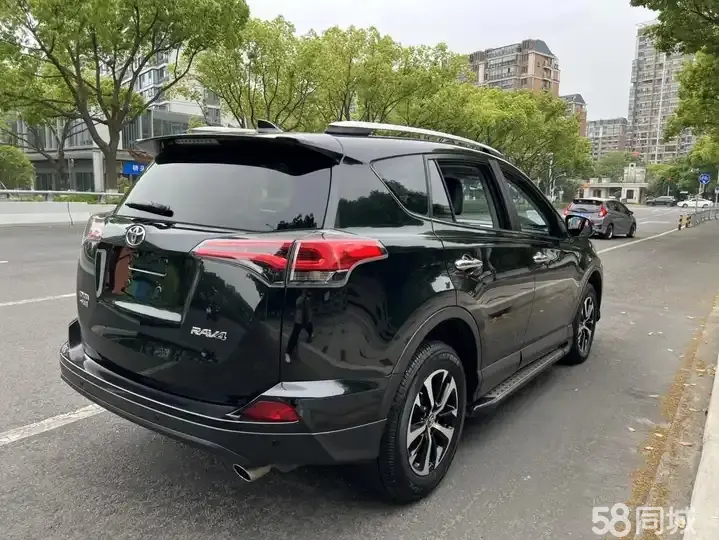 Toyota RAV4 2017 #5 Toyota RAV4 2017 car image #5