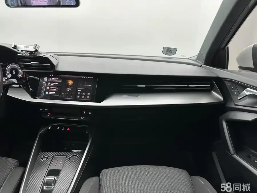 Audi Q6L Sportback e-tron 2021 #5 Audi Q6L Sportback e-tron 2021 car image #5