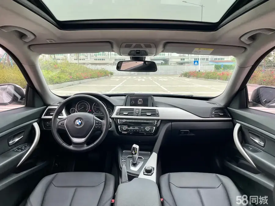 BMW 3 Series GT 2018 immagine di auto #5