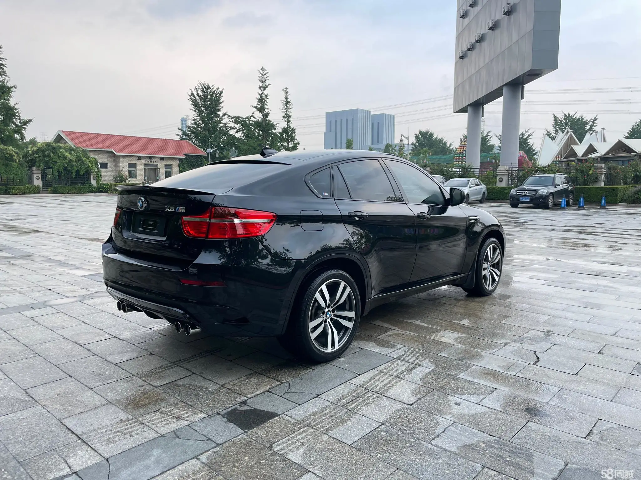 BMW X6 M 2013 car image #5