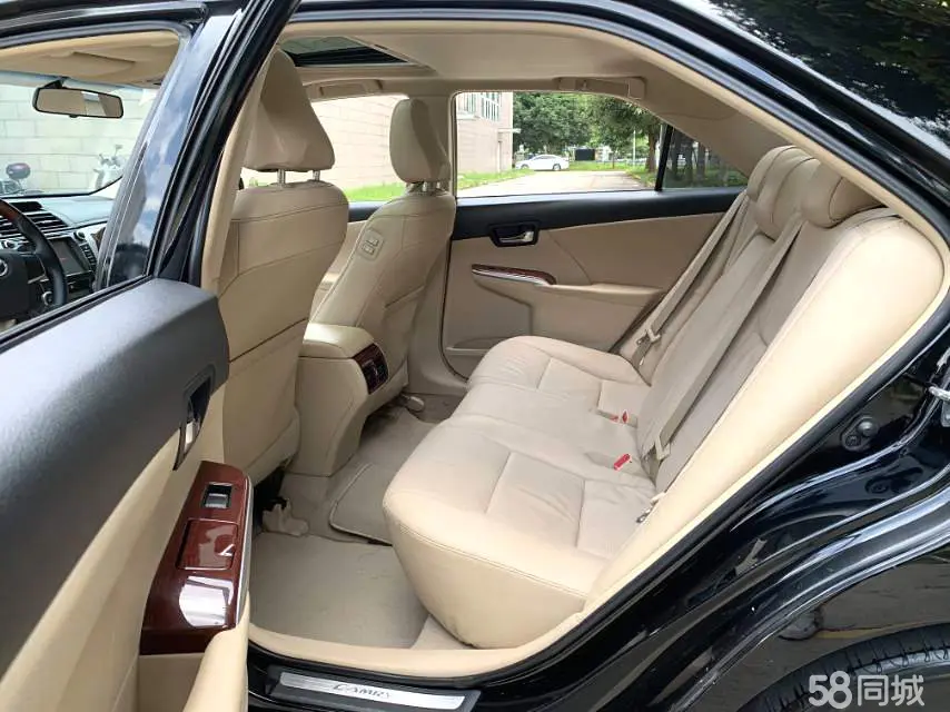 Toyota Camry 2012 immagine di auto #5