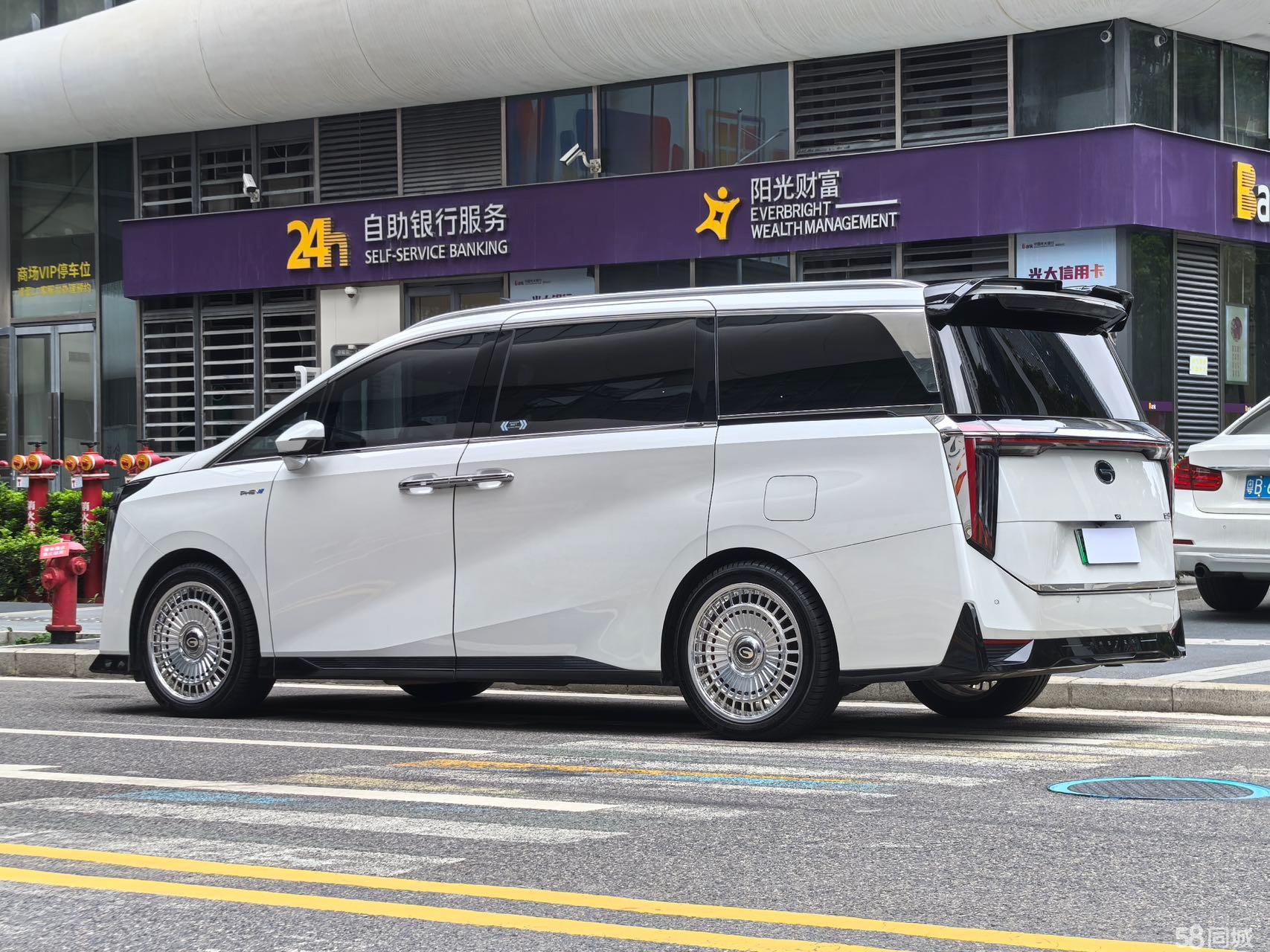 GAC Trumpchi E9 2023 imagen de coche #5