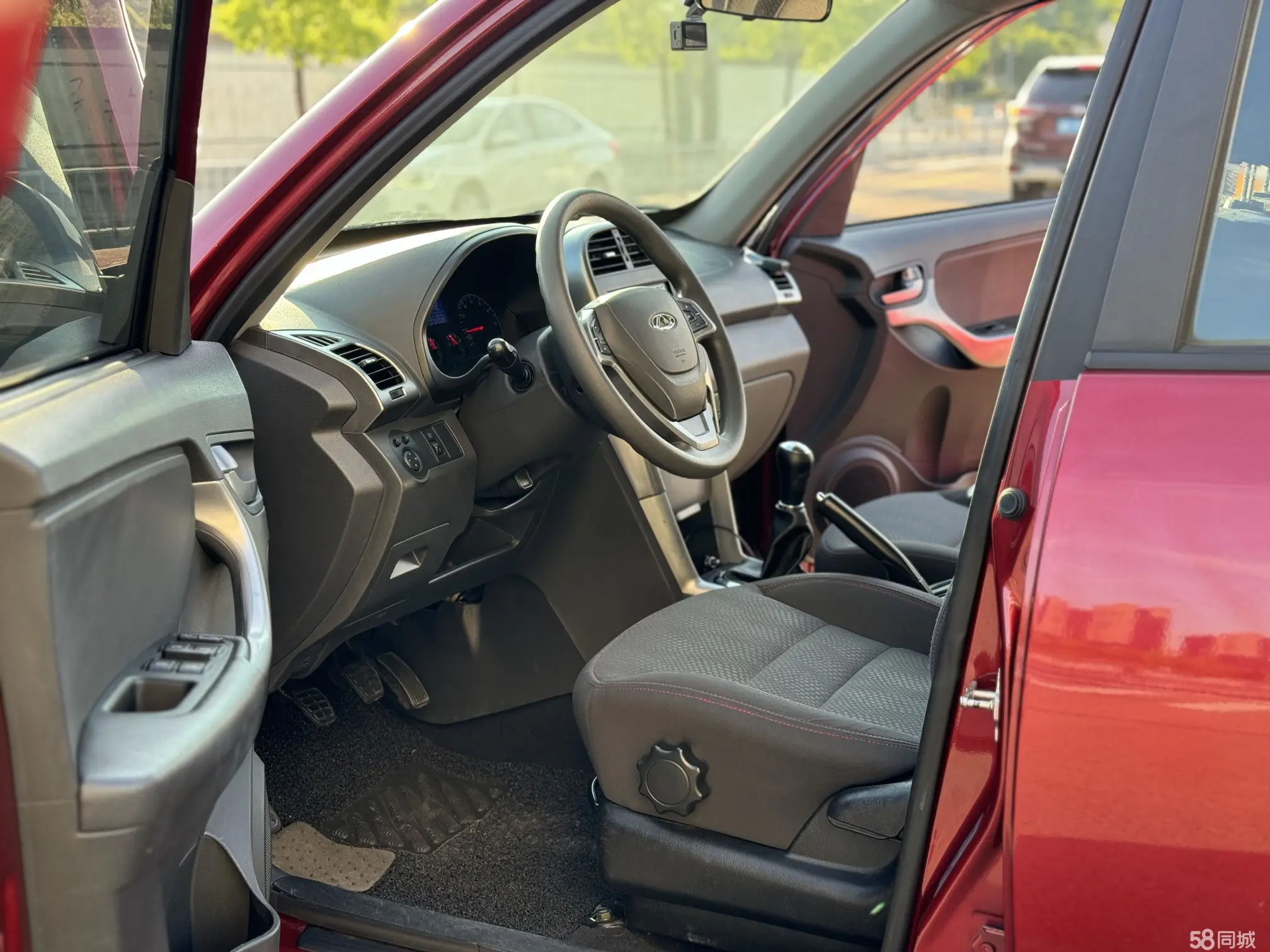 Chery Tiggo 3 2014 car image #5