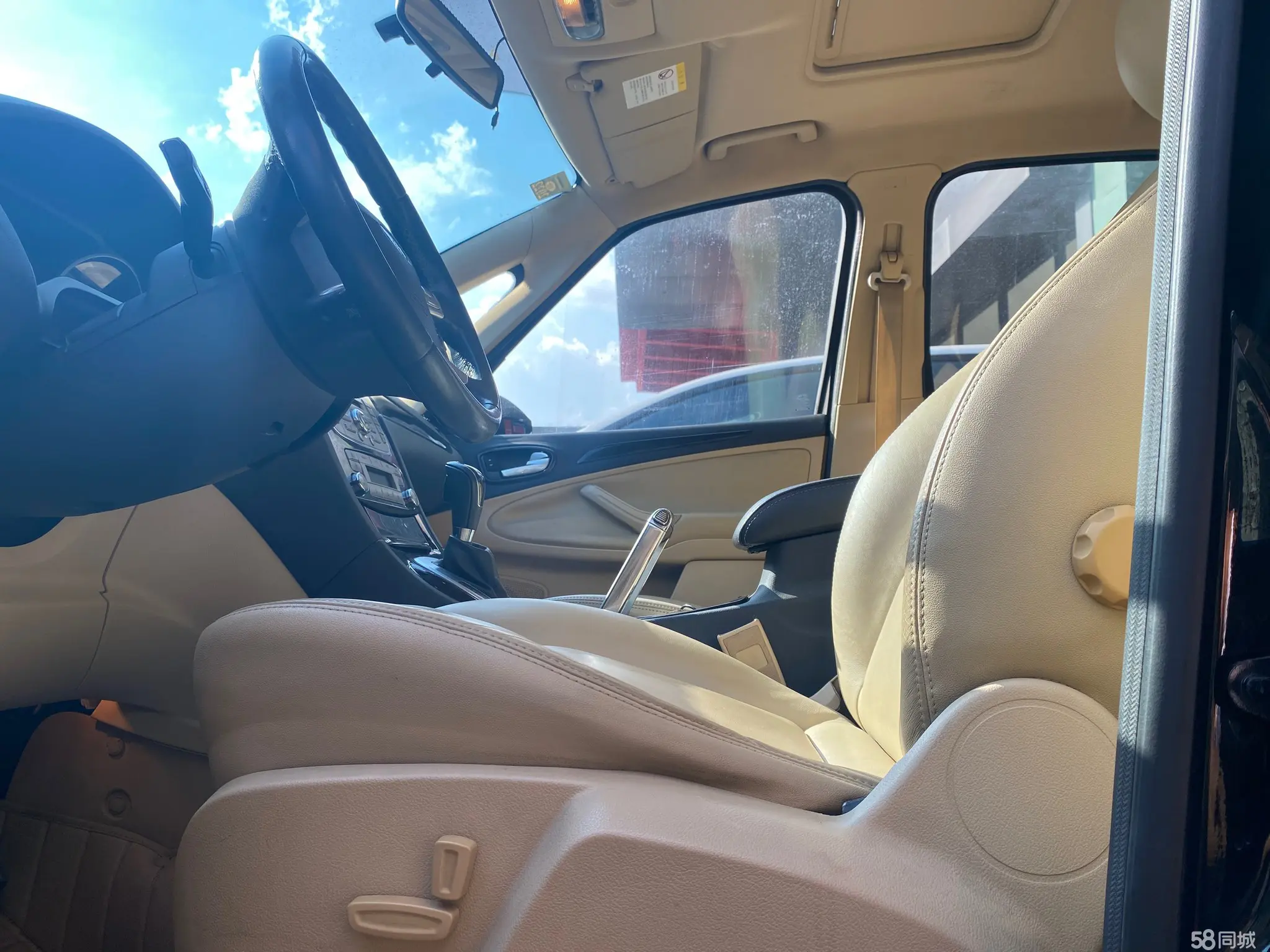 Ford S-MAX 2010 изображение автомобиля #5