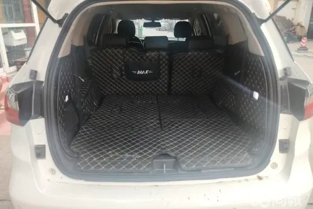 BYD Song MAX 2018 #5 BYD Song MAX 2018 car image #5