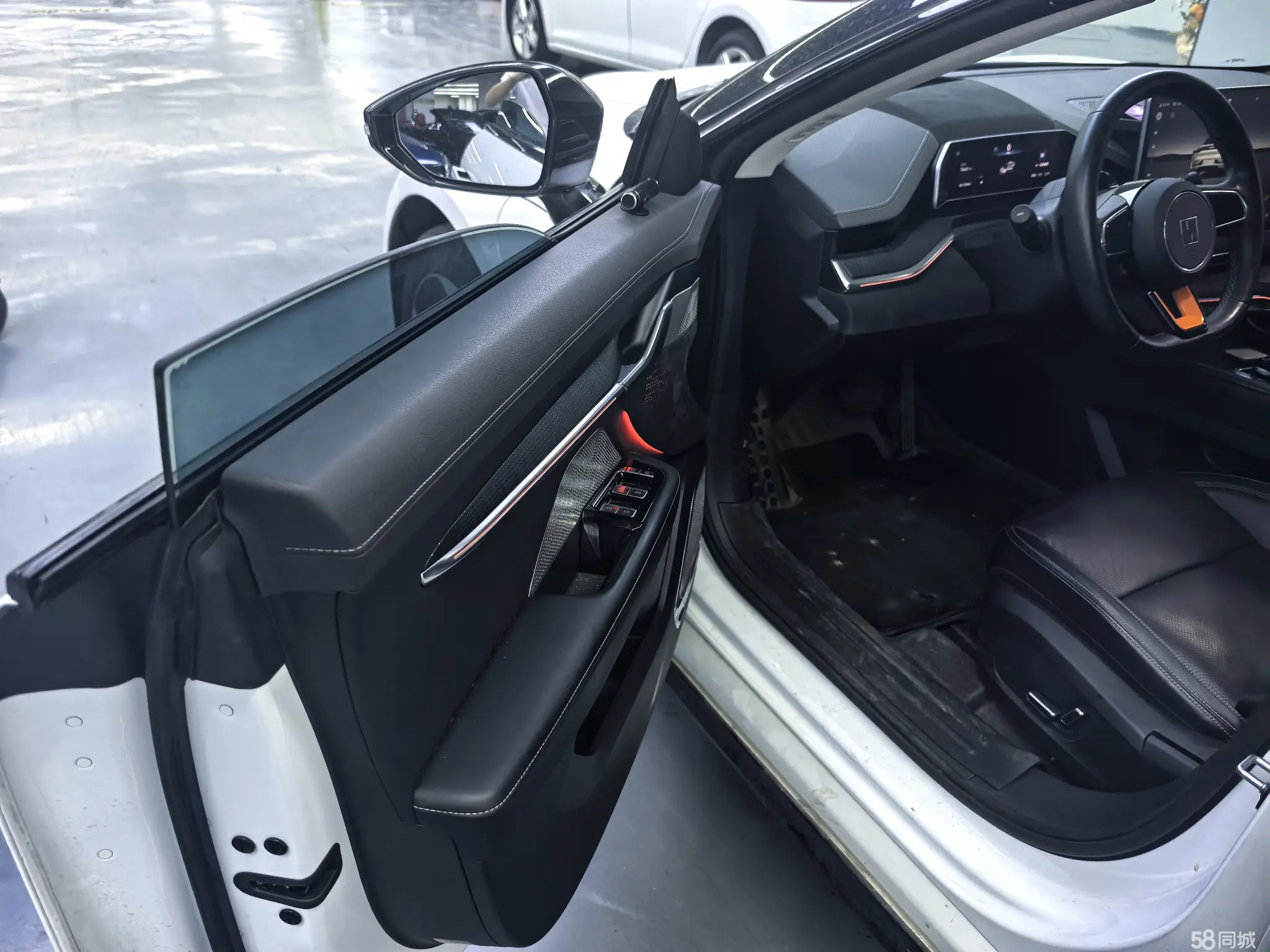 极氪 极氪001 2022 汽车图片 #5