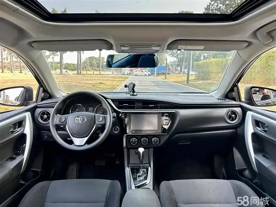 Toyota Corolla 2019 car image #5