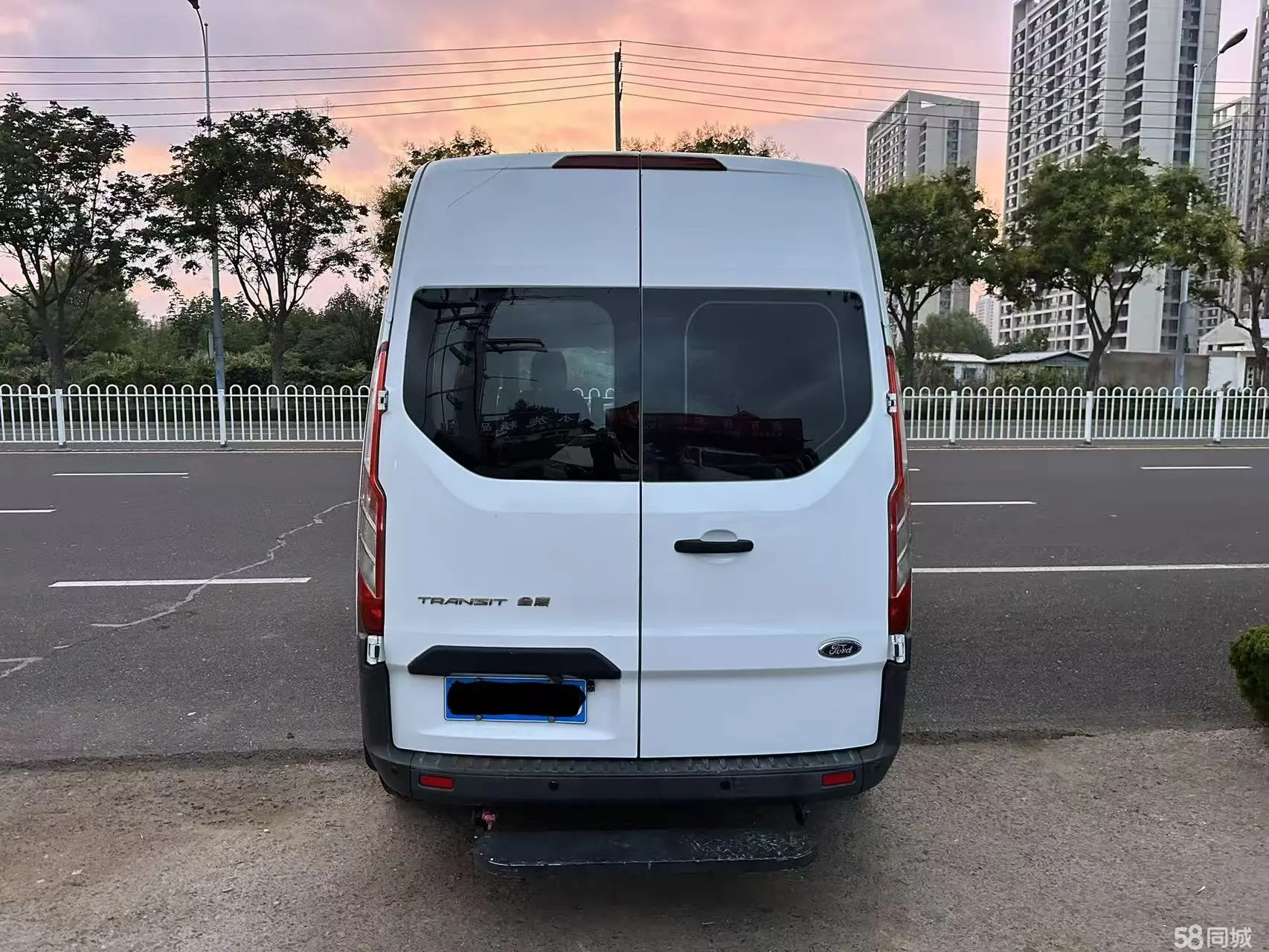 Ford Transit 2018 imagen de coche #5