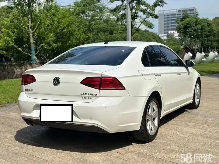 Volkswagen Lamando 2015 immagine di auto #5